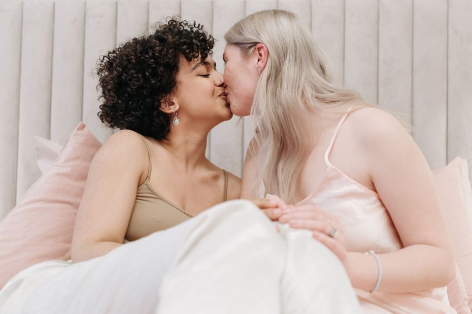 Pareja abrazada